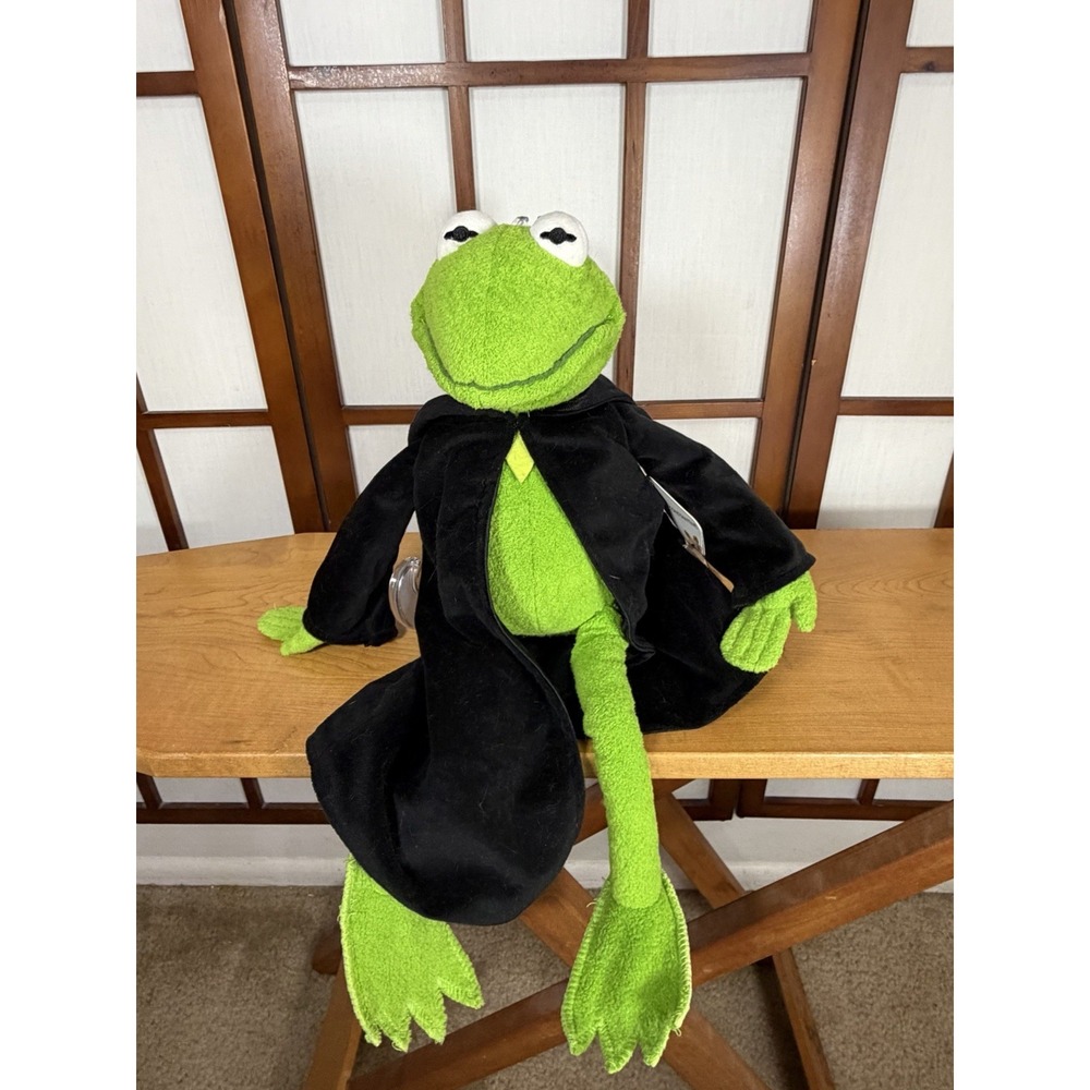 Muppets Most Wanted 18''Constantine Kermit the Frog Plush w/ Tags Disney NWT